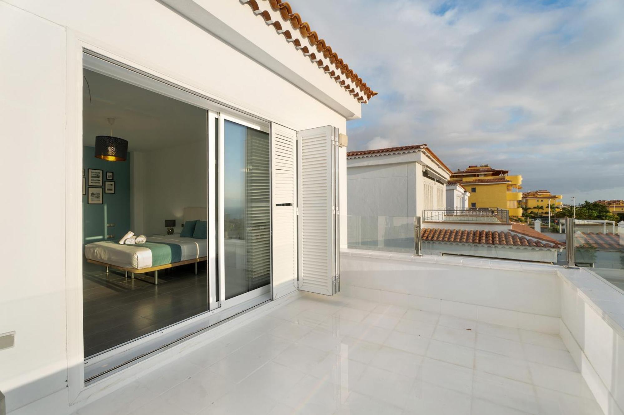 Espectacular Villa Aurora By Paramount Holidays Puerto de Santiago  Eksteriør bilde